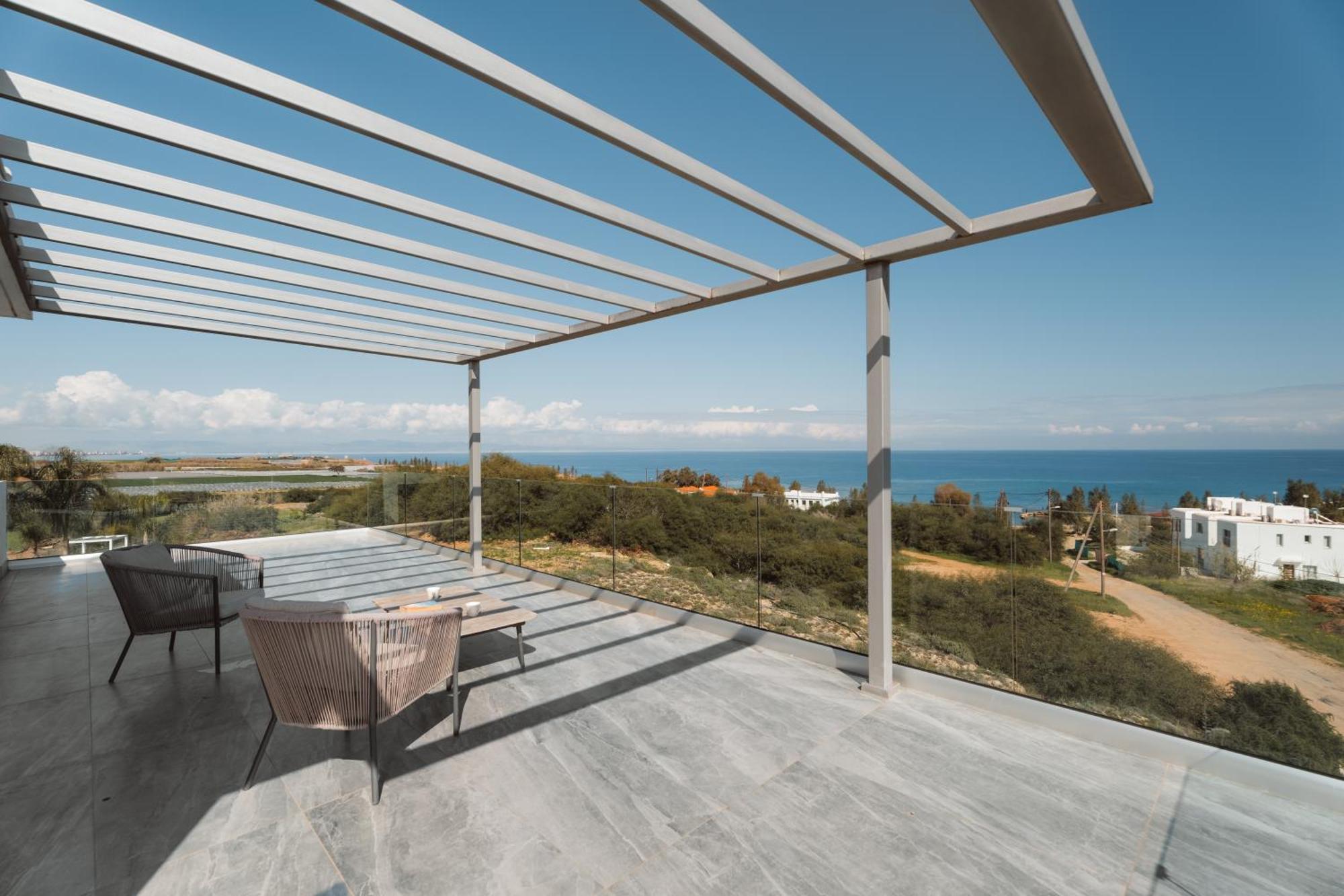 Seaside Luxury Villa Паралимни Екстериор снимка